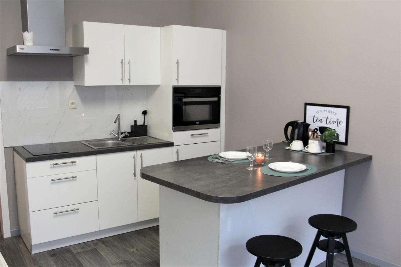 Elena'S Apartment Лиеж Екстериор снимка